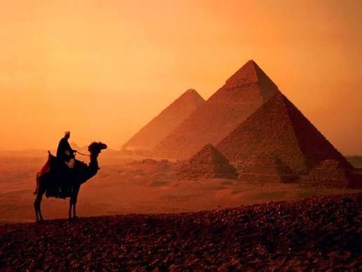 Private Pyramids and Sphinx trip Cairo