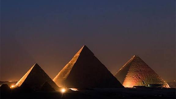 Private Pyramids and Sphinx trip Cairo